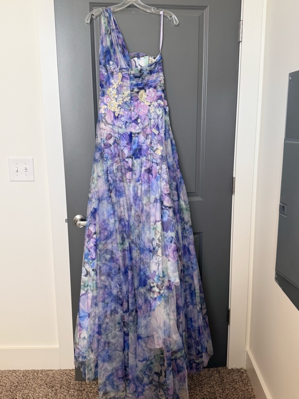 Terani Couture formal dress -NWT - Picture 8 of 12